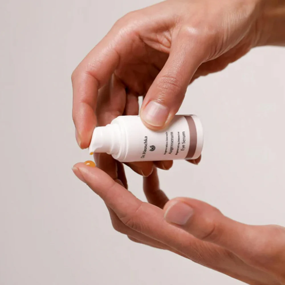 Dr. Hauschka Regenerating Intensive Eye Serum - Image 2